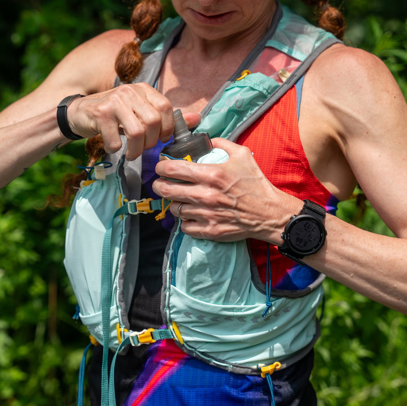 We Didn’t Need To Stop for Any Water During Our Runs While Using These 7 Hydration Packs