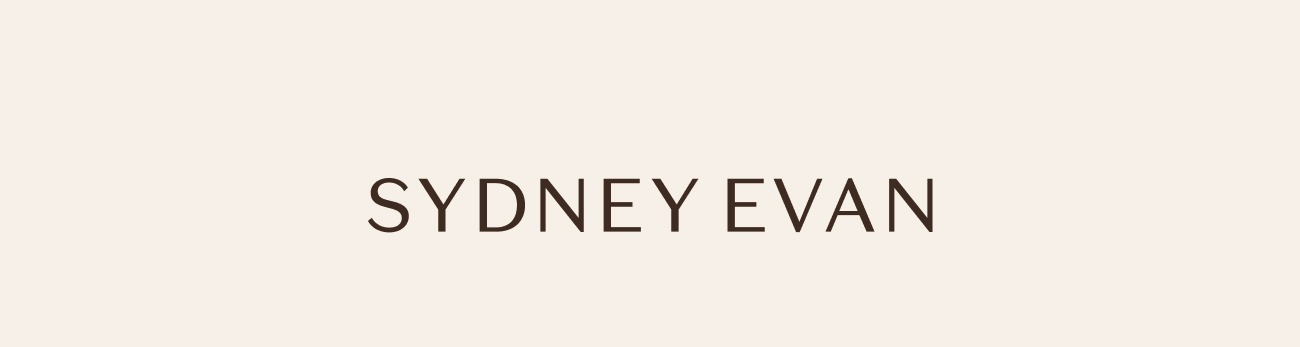 Sydney Evan Logo