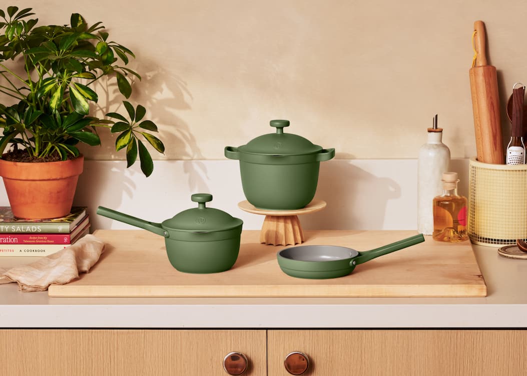 Images of Tiny Cookware Duo and Petite Perfect Pot
