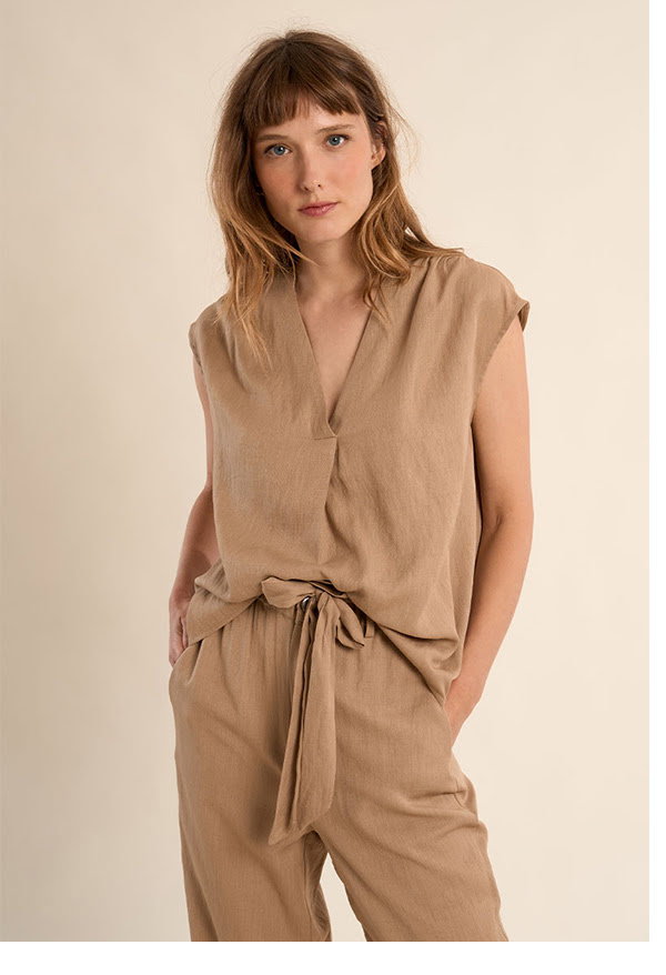Sleeveless top
