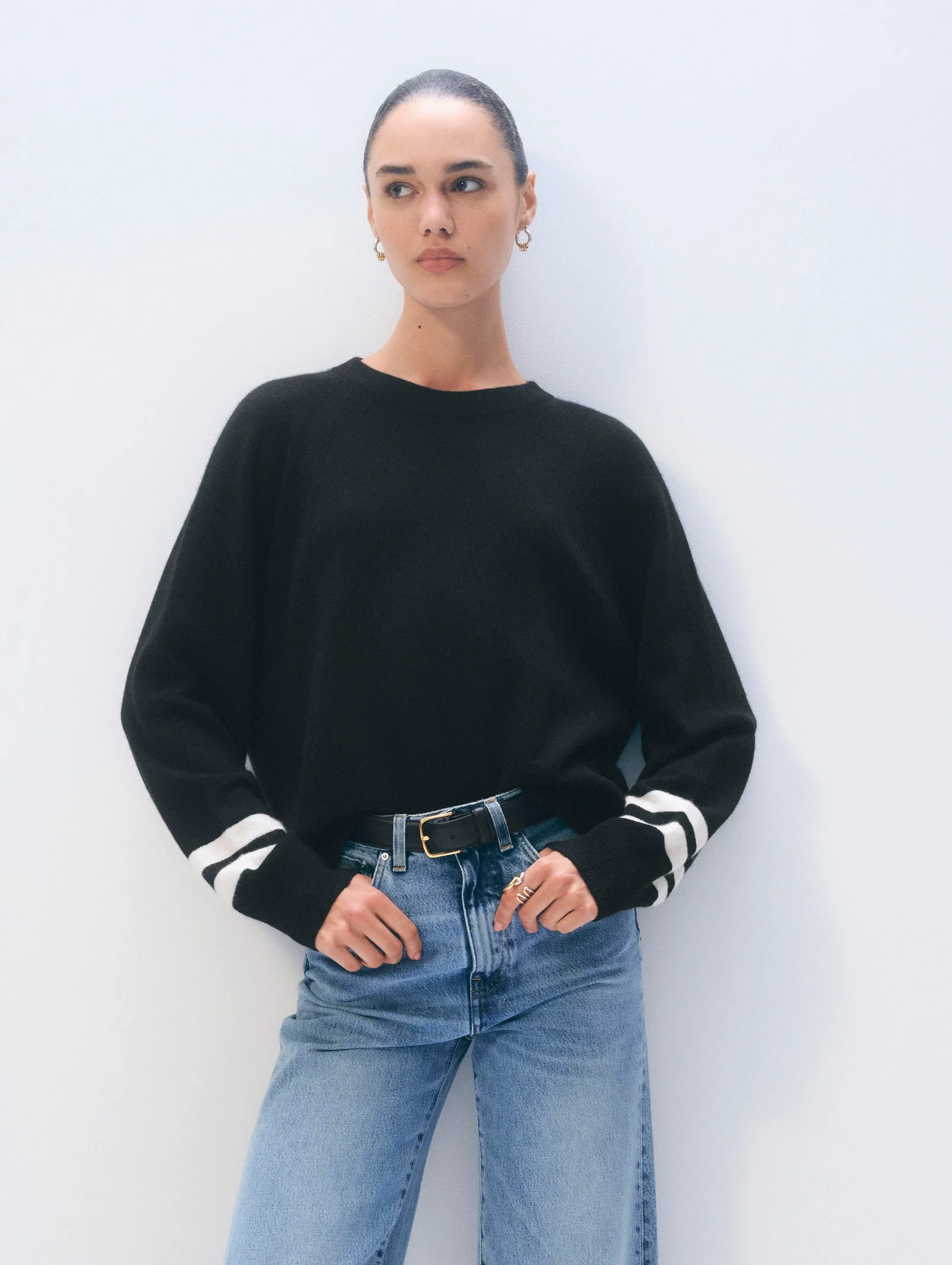 Image of Cashmere Easy Sweatshirt | Black/Soft White