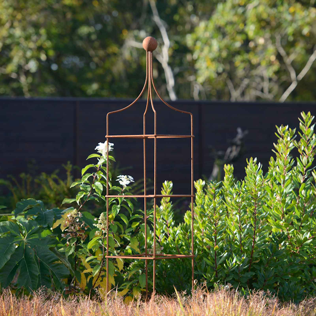 Vintage Wire Square Garden Obelisk - Matt Black or Natural Rust - Harrod Horticultural