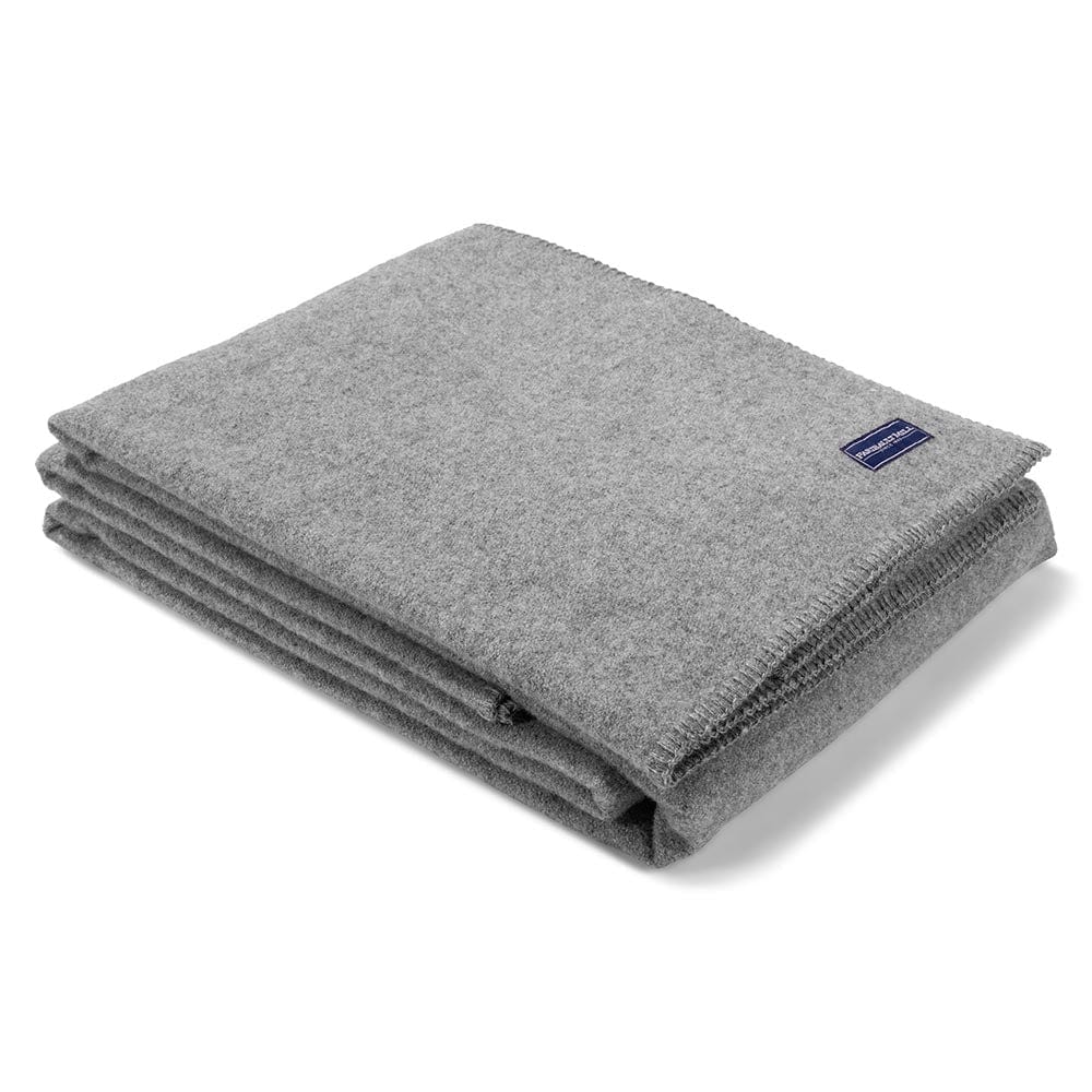 Image of Pure & Simple Wool Blanket - Light Heather Gray
