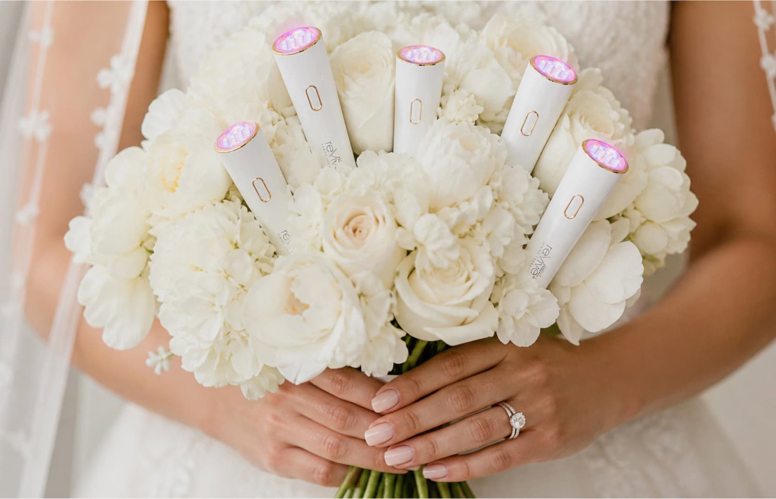 Image of flower and Lux Glō bouquet