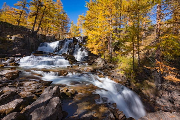 Master the Art of Painting Majestic Cascades