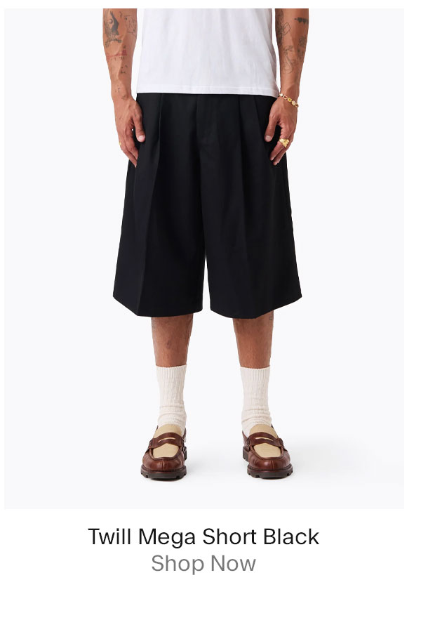 Twill Mega Short Black