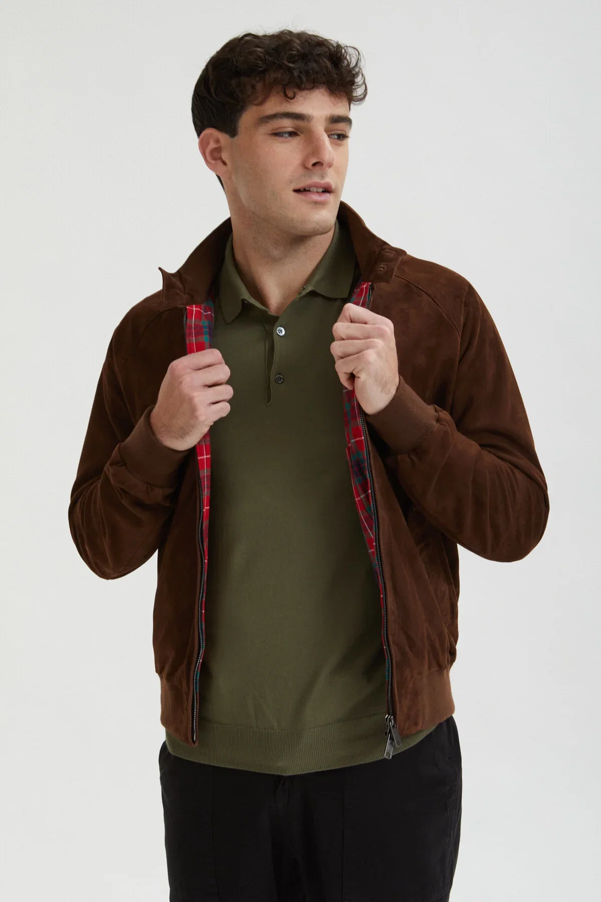 Image of G9 Suede
