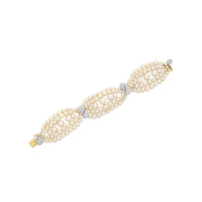 CULTURED PEARL AND DIAMOND BRACELET