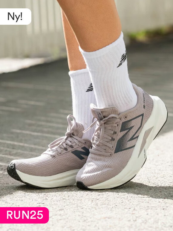 New Balance FuelCell Propel v5