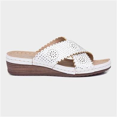 Lilley Womens White Slip On Wedge Sandal