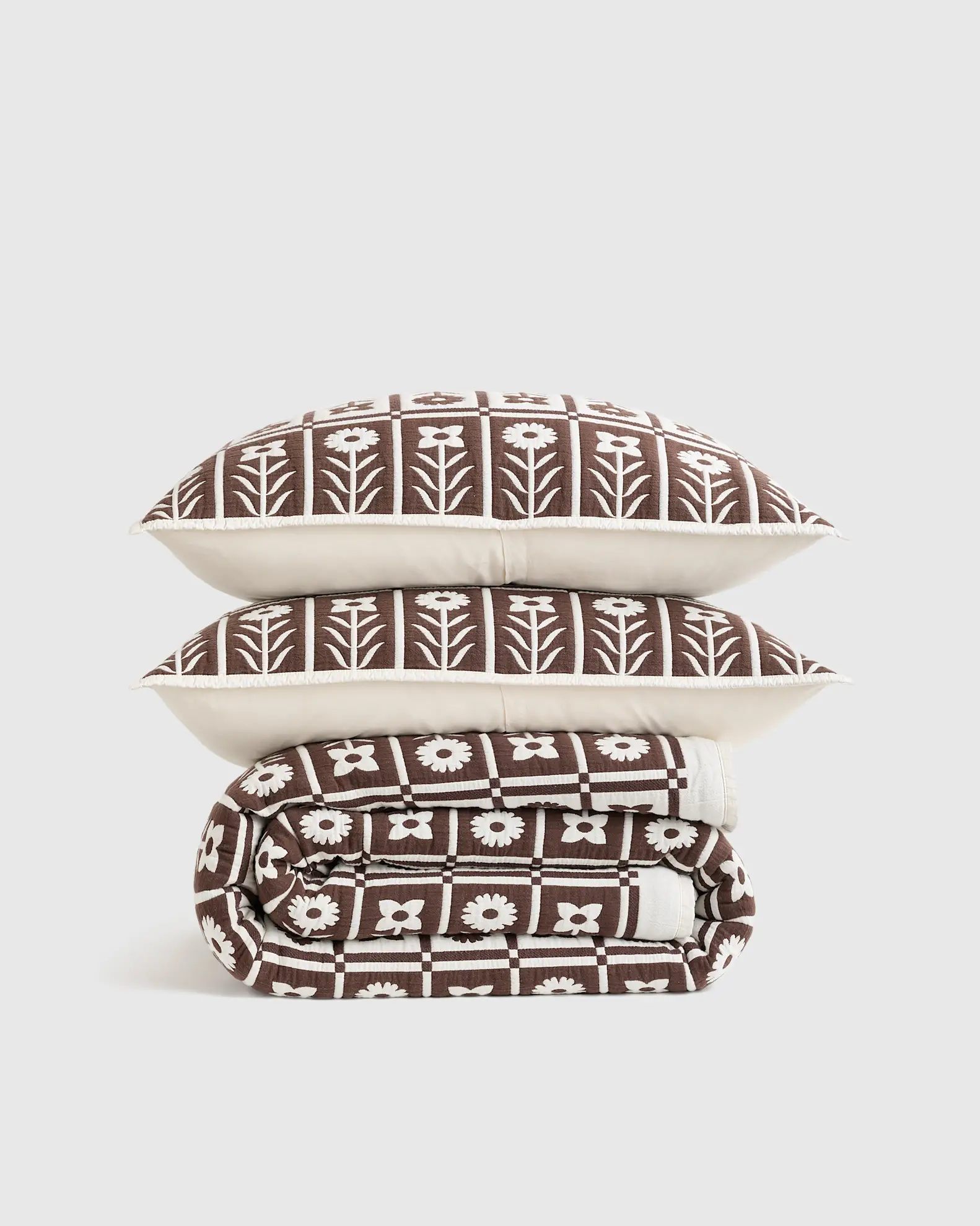 Organic Cotton Jacquard Floral Coverlet Set