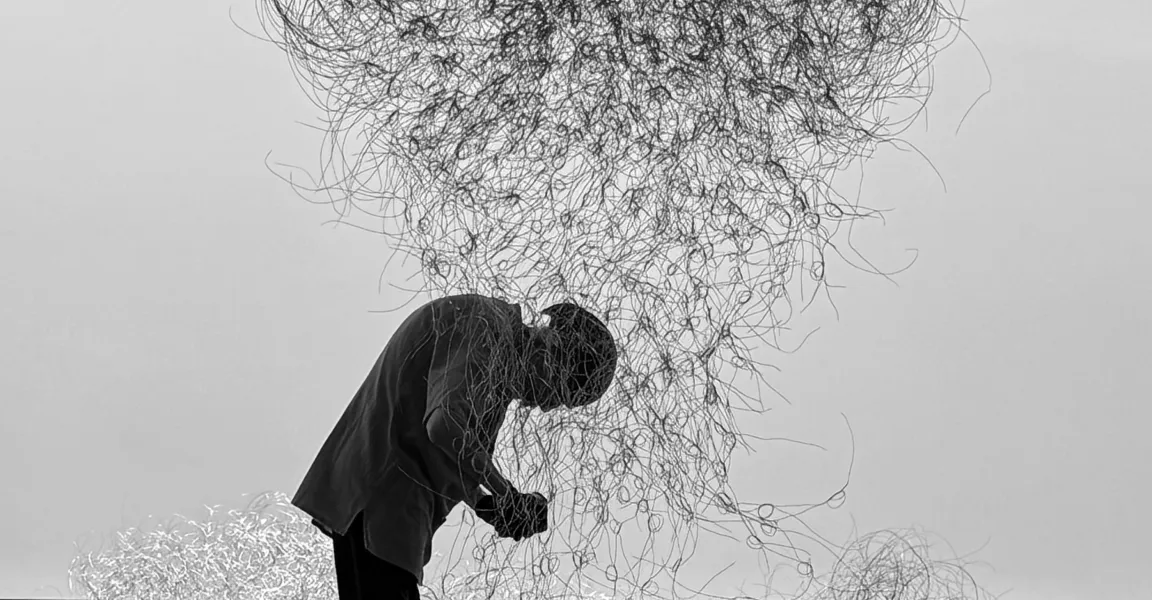 Alan Saret, Post-Minimal Sculptor of Spiritual Forms, Dies at 81