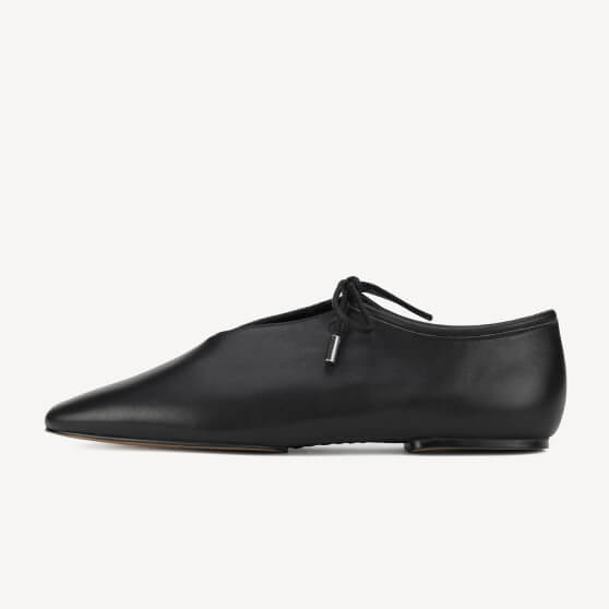 Noah Lace Black
