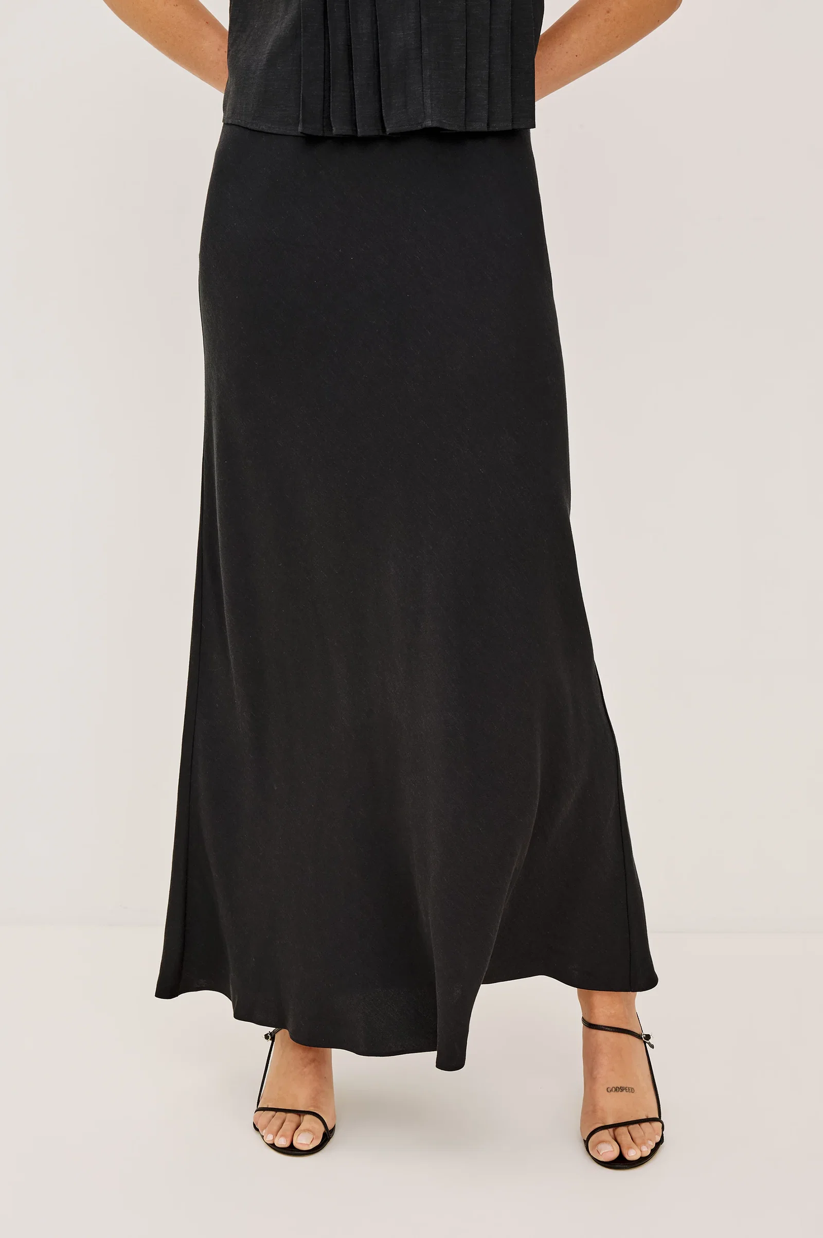 Image of ROMINA SKIRT - BLACK LINEN