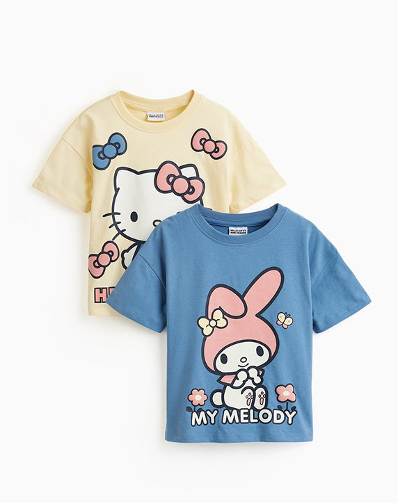 Hello Kitty Graphic Print T-Shirts