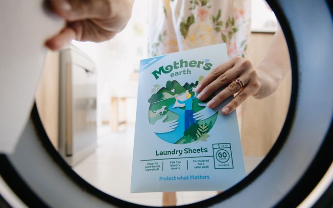 Je doet het bijna elke dag, maar wist je dat wassen microplastics verspreidt?