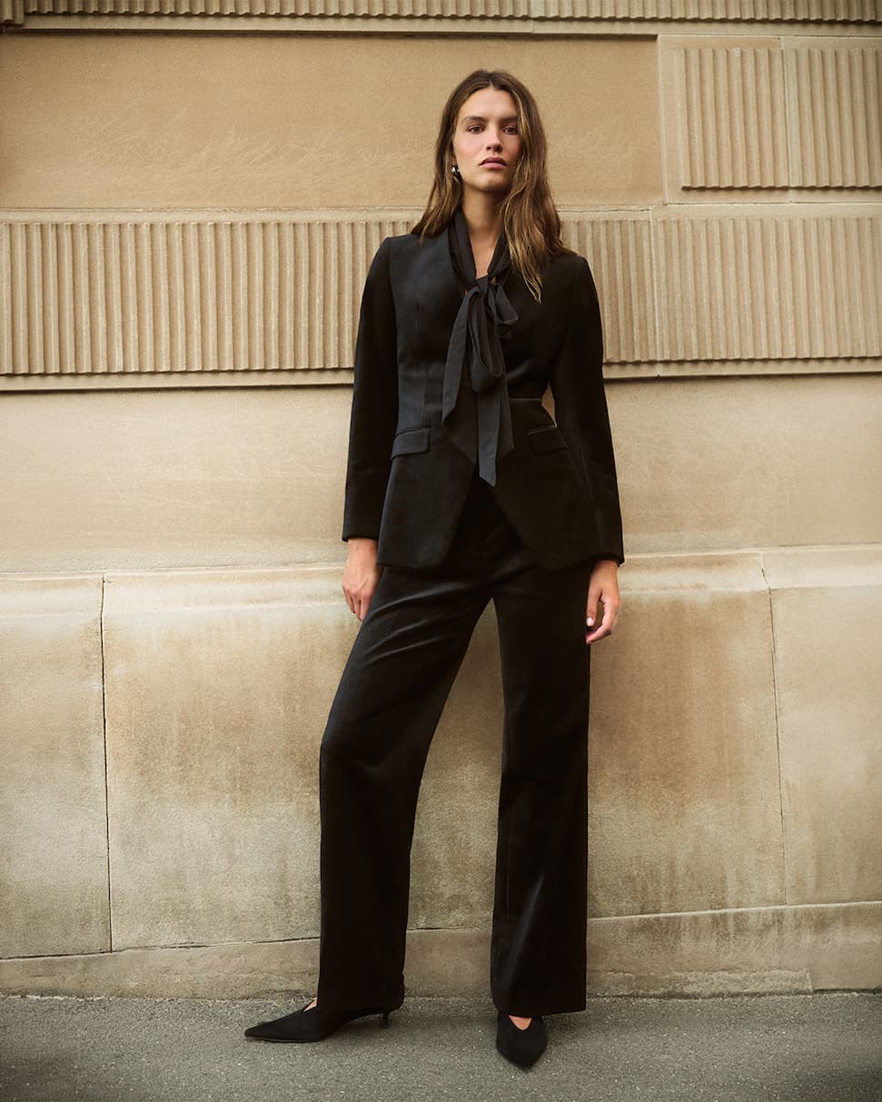 Raffi Velvet Collarless Blazer