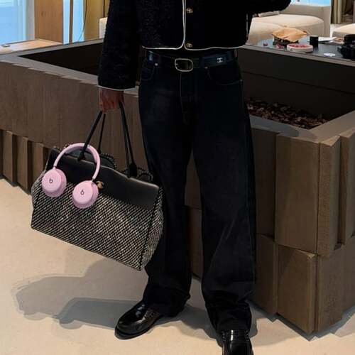 New Apple Beats Headphones Teased by Post Ahead of the World Cup