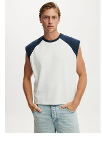 Men's sleeveless raglan t-shirt in cream and navy