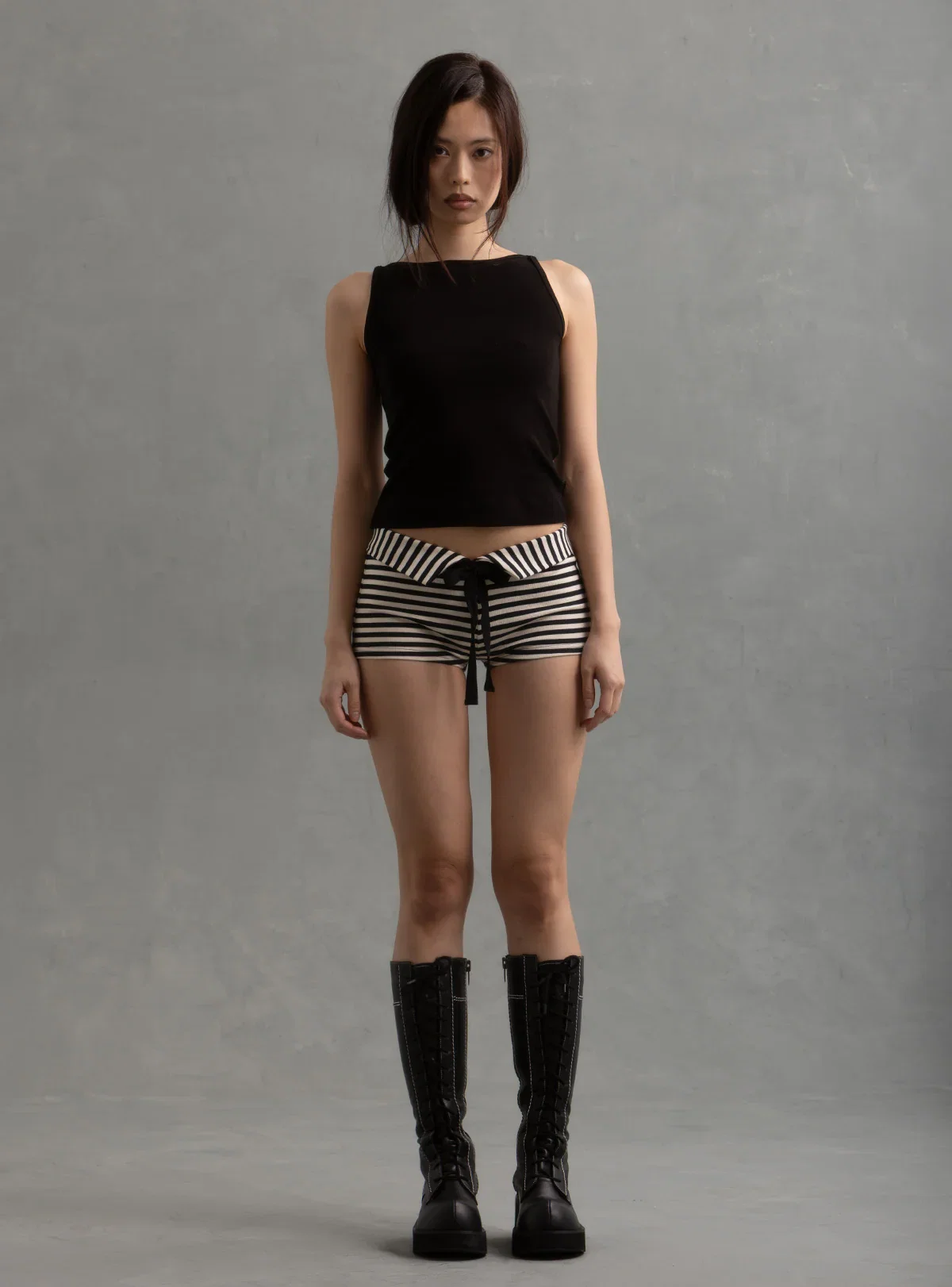 Fang Shorts