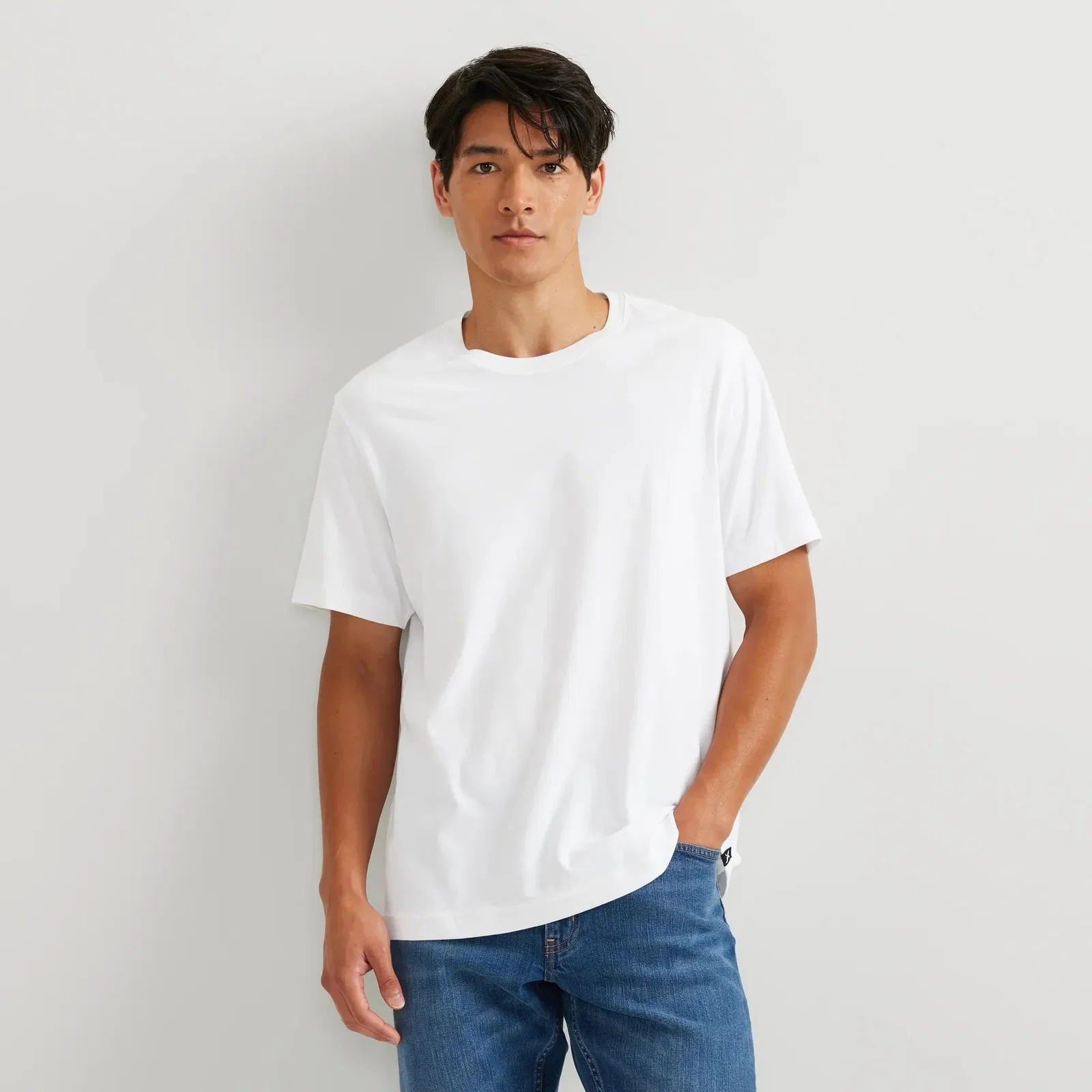 Image of Men's Legend Wash 100% Cotton Short-Sleeve Classic T-Shirt