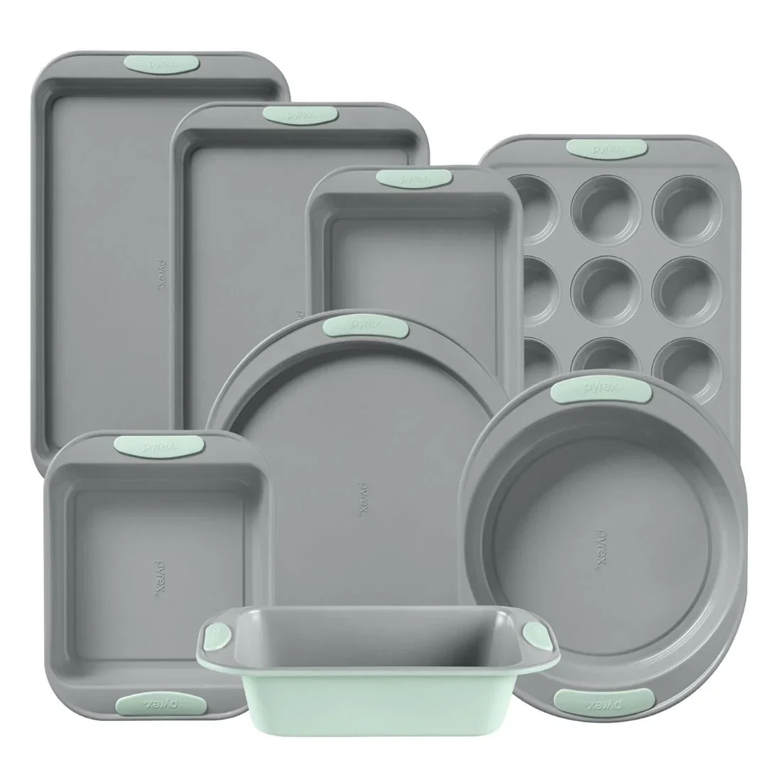Image of Pyrex® Metal Bakeware 8-Piece Set in Sage