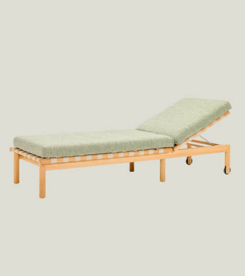 Oda Sunlounger  by Vincent Sheppard