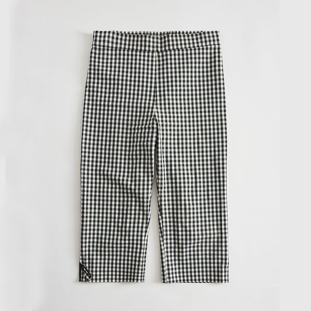Printed Capri Pants, $79