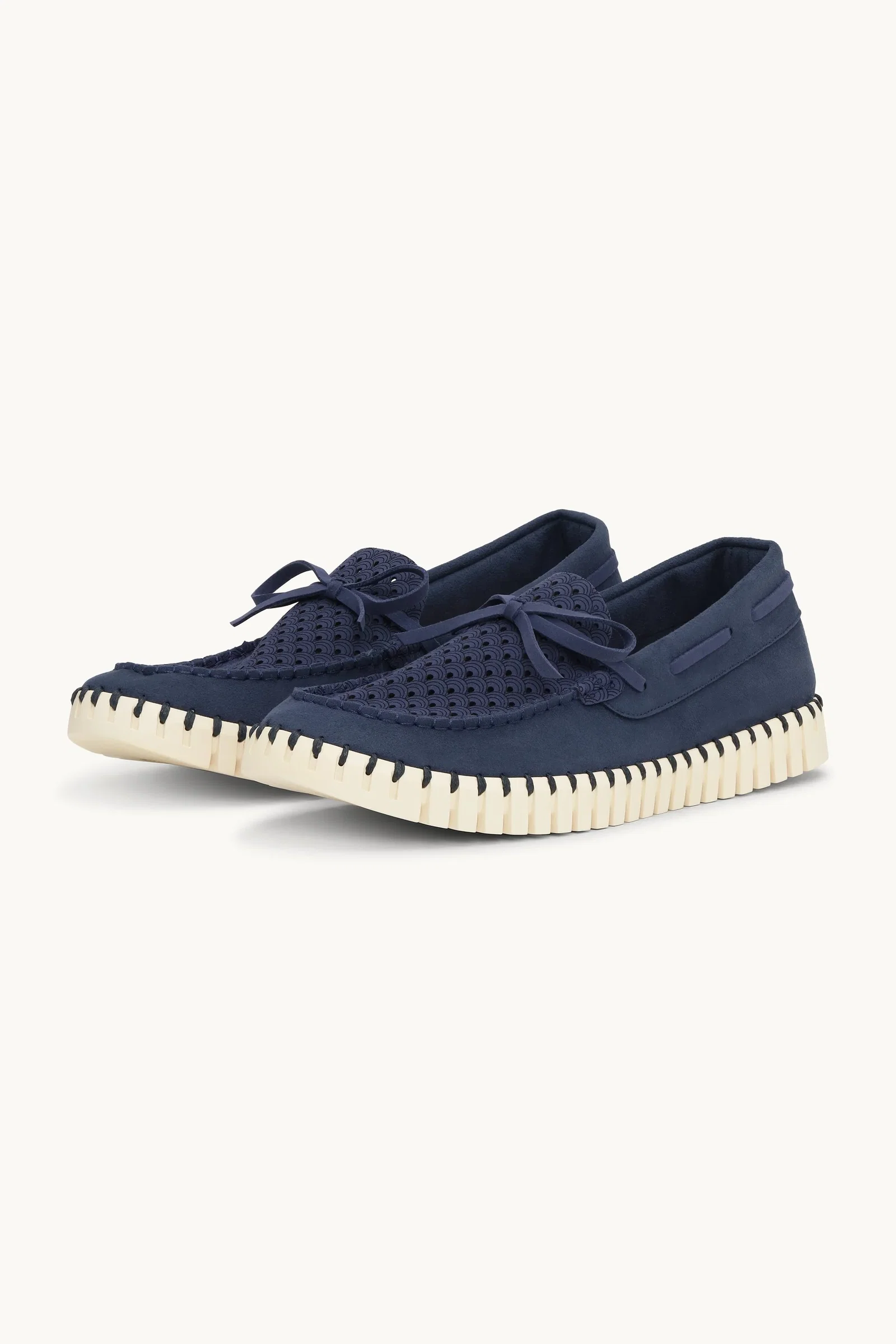 Image of Tulip Sailor Shoe for Men - Ensign Blue Pearled Ivory