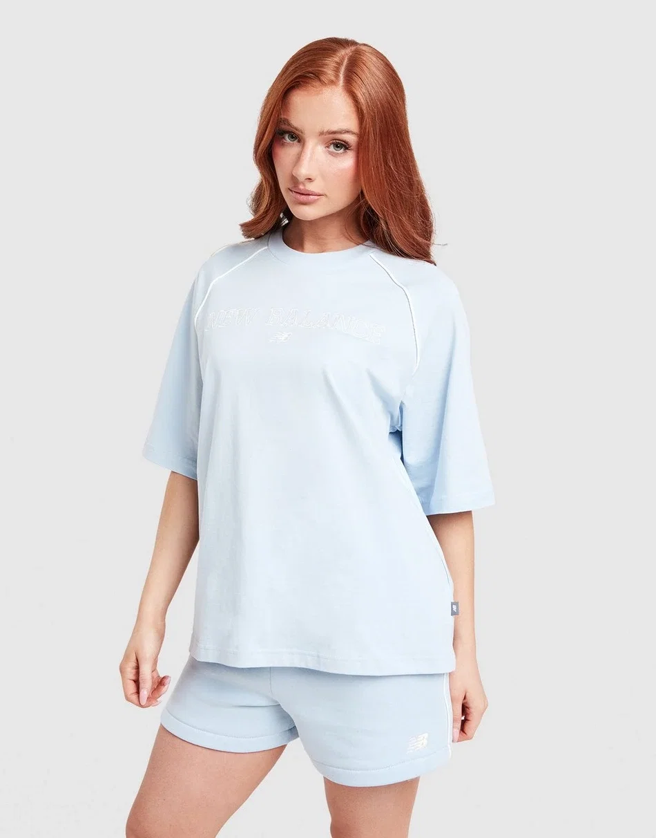 New Balance T-shirt Outline