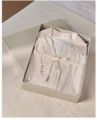 Wave Print Pyjama Gift Set in Taupe and Off White