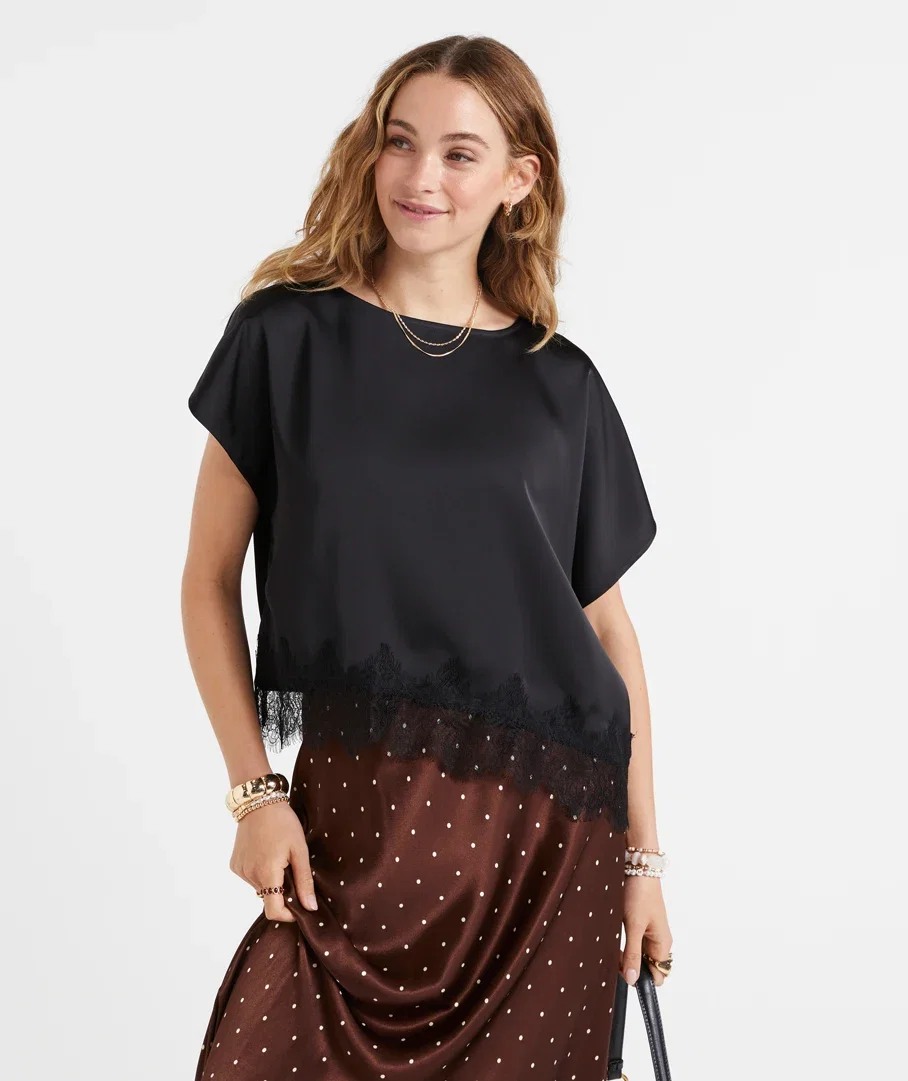 NIKKI SATIN LACE TEE