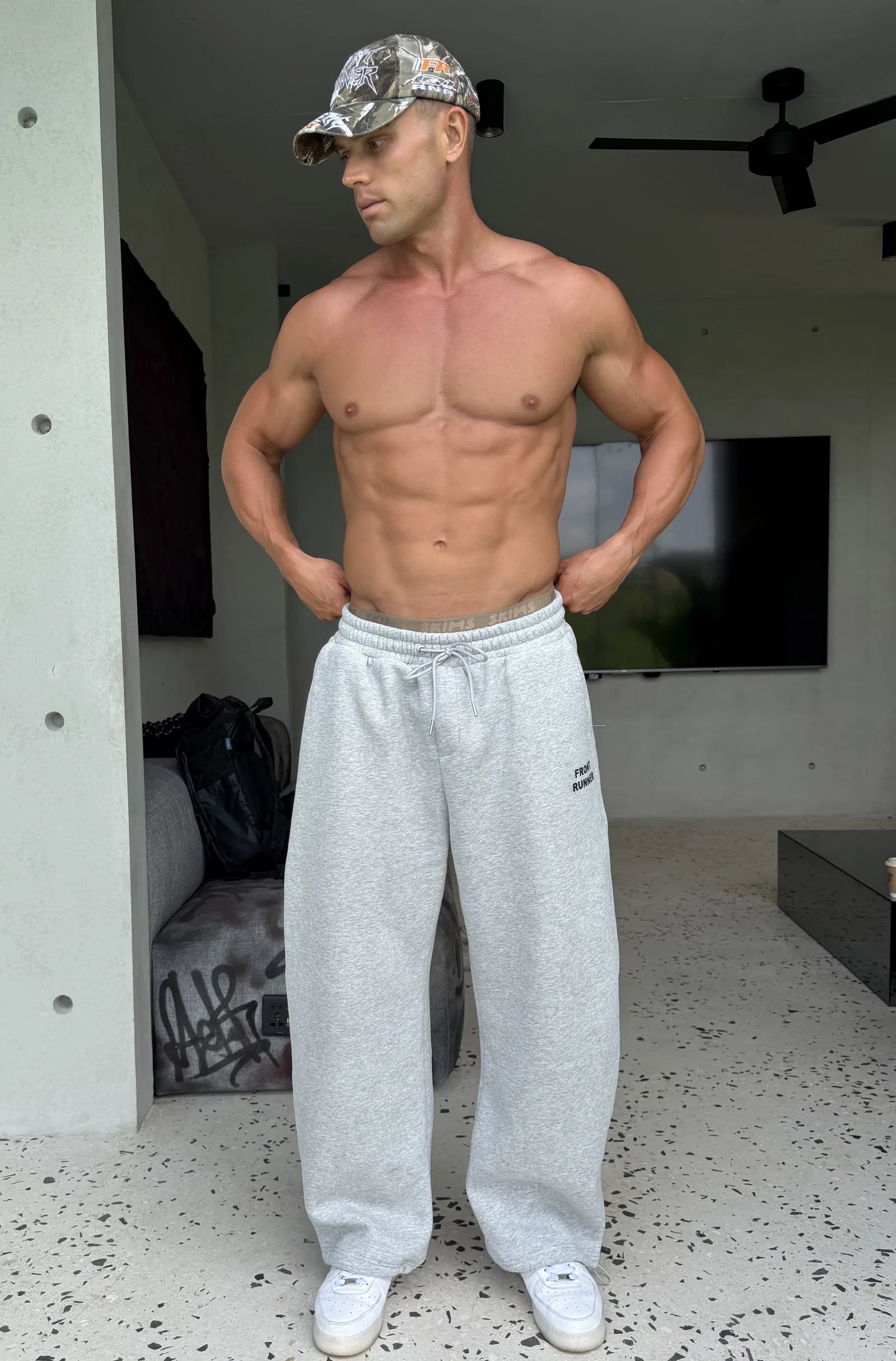 Image of Running Dept. Barrel Leg Trackpant - Grey Marle