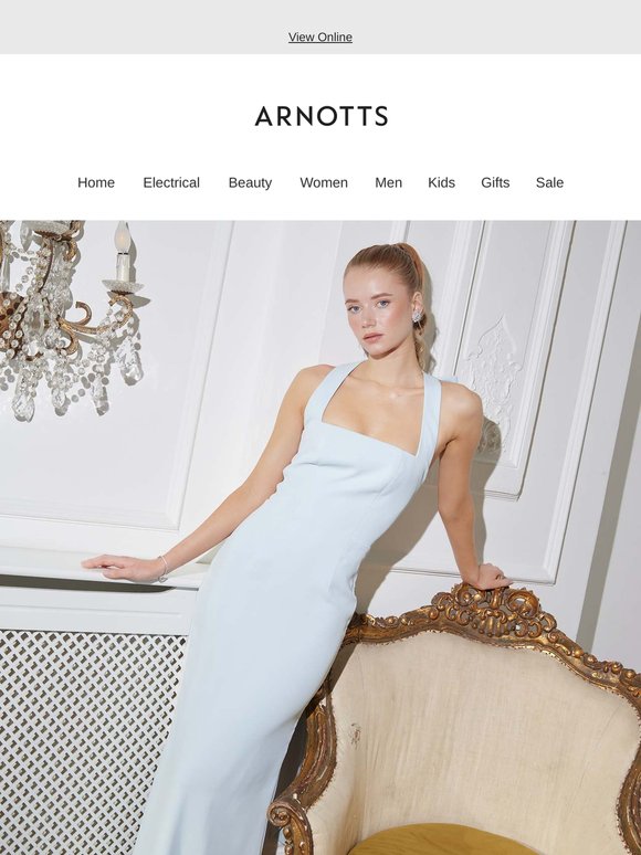 Head-turning occasionwear