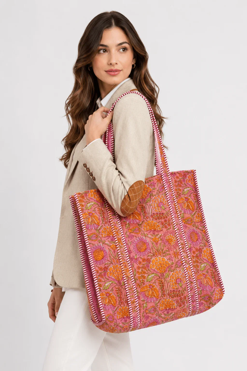 Image of THE SUNSET BLOOM QUILTED BAG
