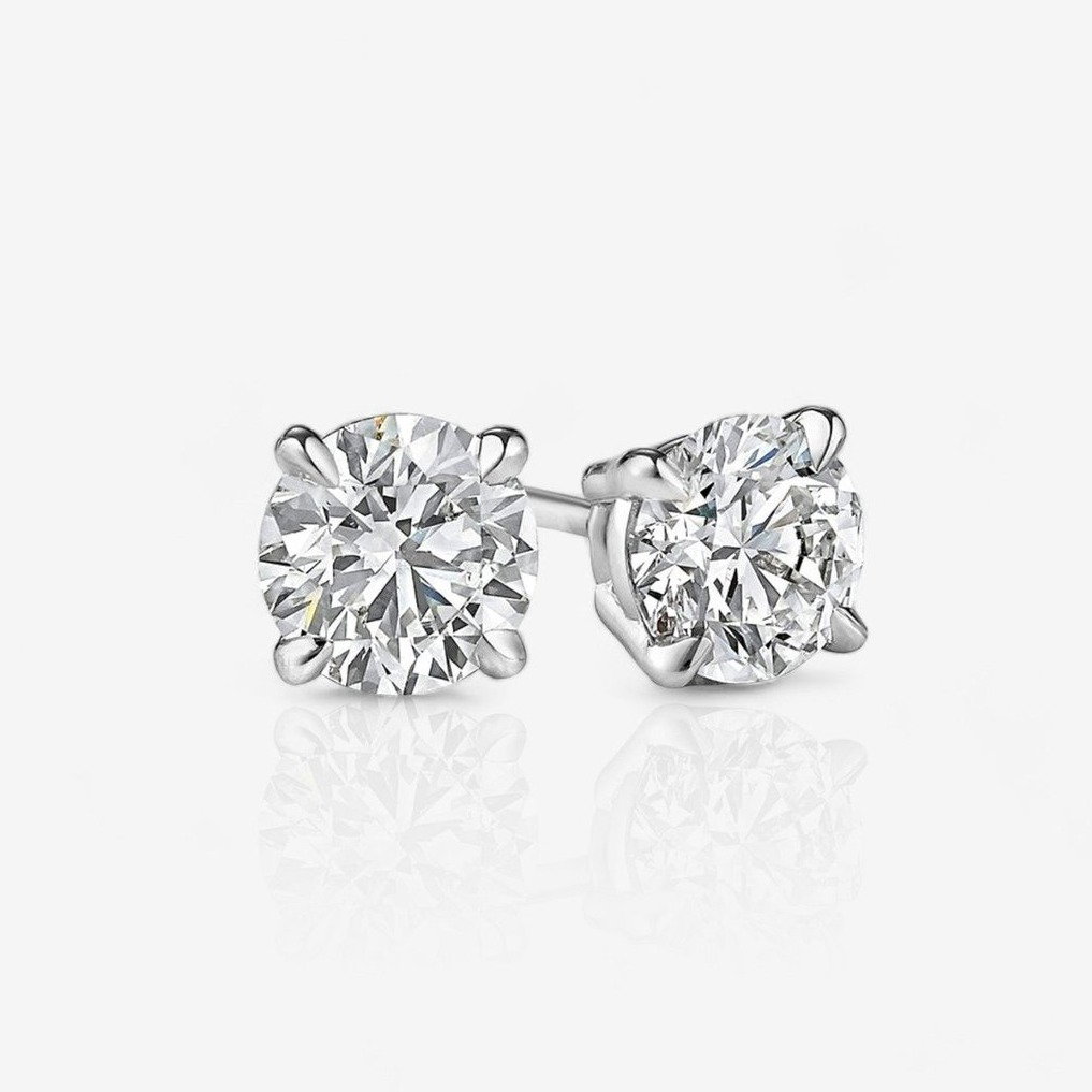 Lab-Grown Round Diamond Stud Earrings