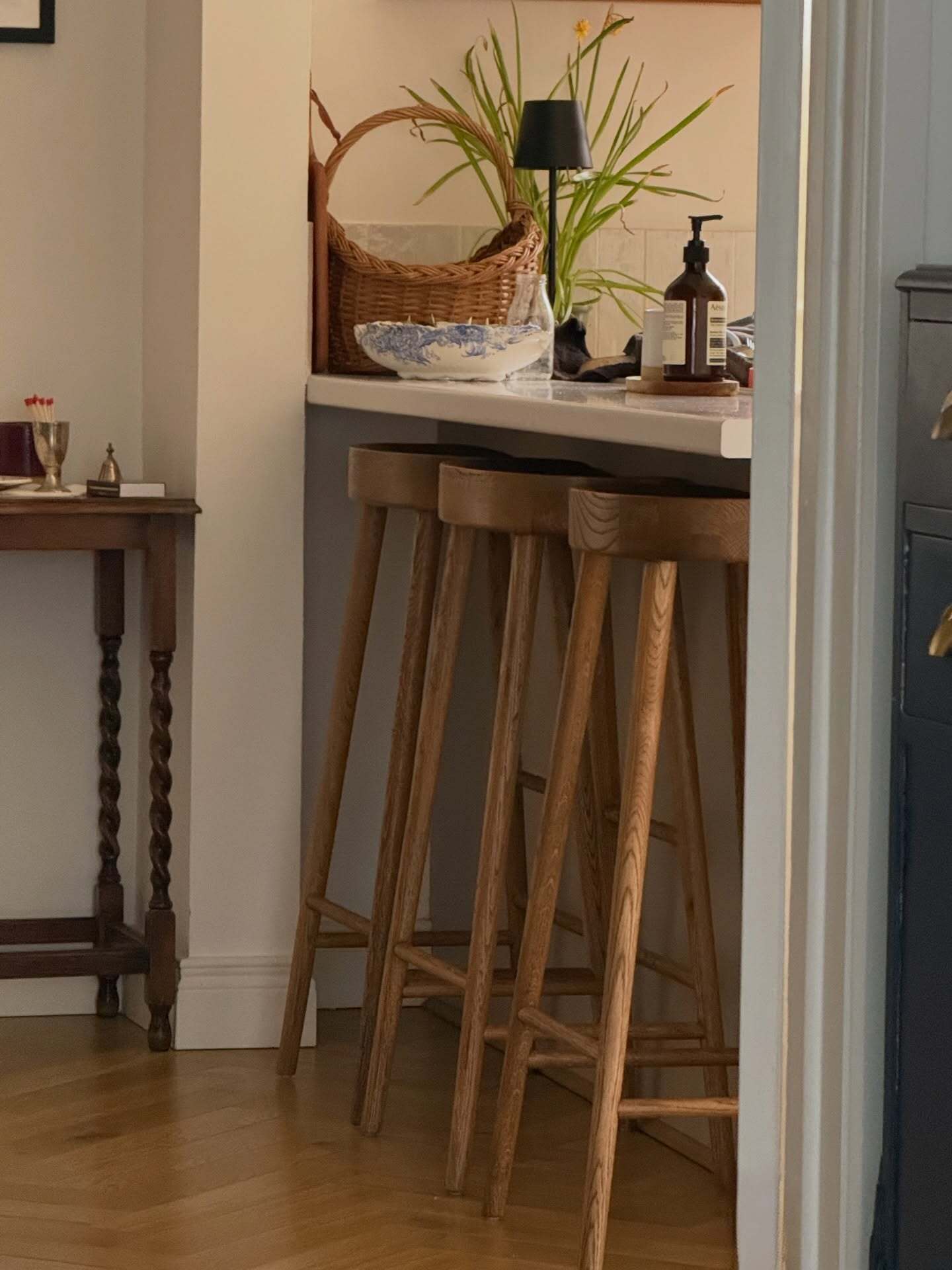 Weathered Oak Counter Stool - Natural