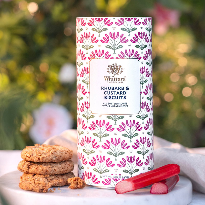image of rhubarb and custard biscuits