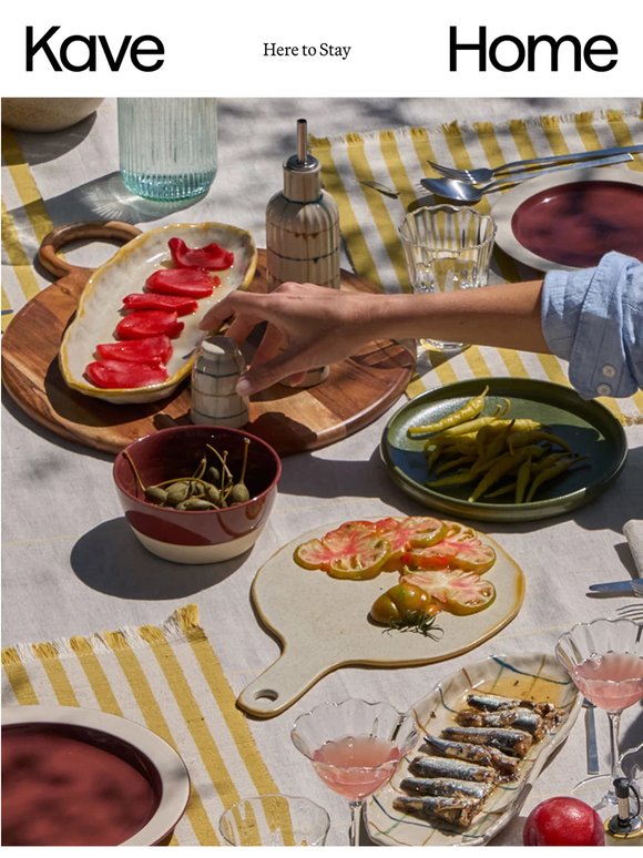 The table for long summer days