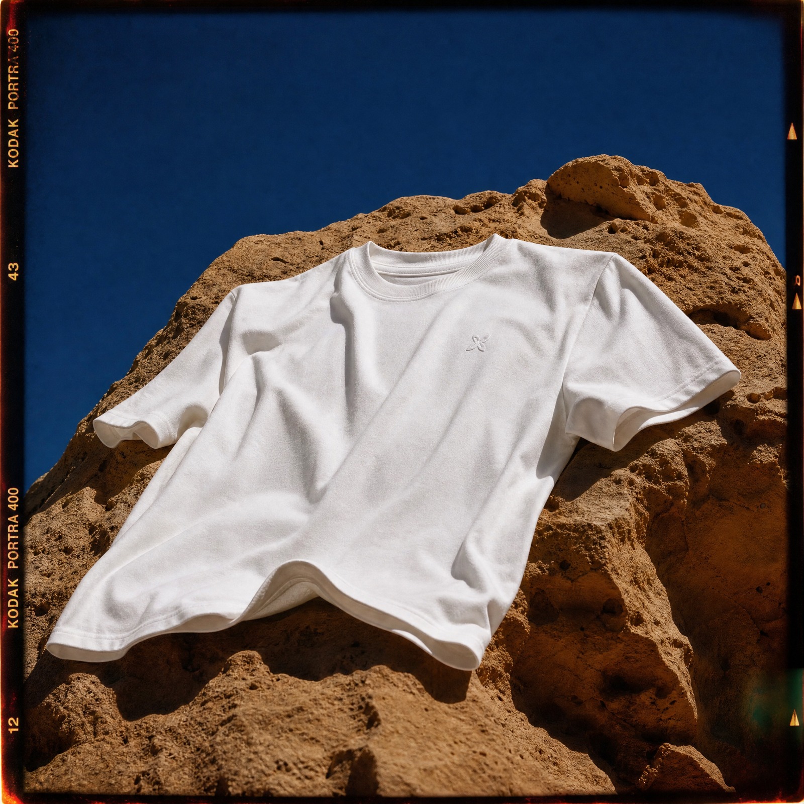ESSENTIALS T-SHIRT WHITE