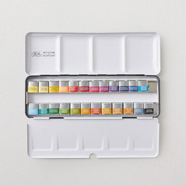 Winsor & Newton Professional Watercolour Lightweight Metal Box Assorted Colours Half Pan Set of 24