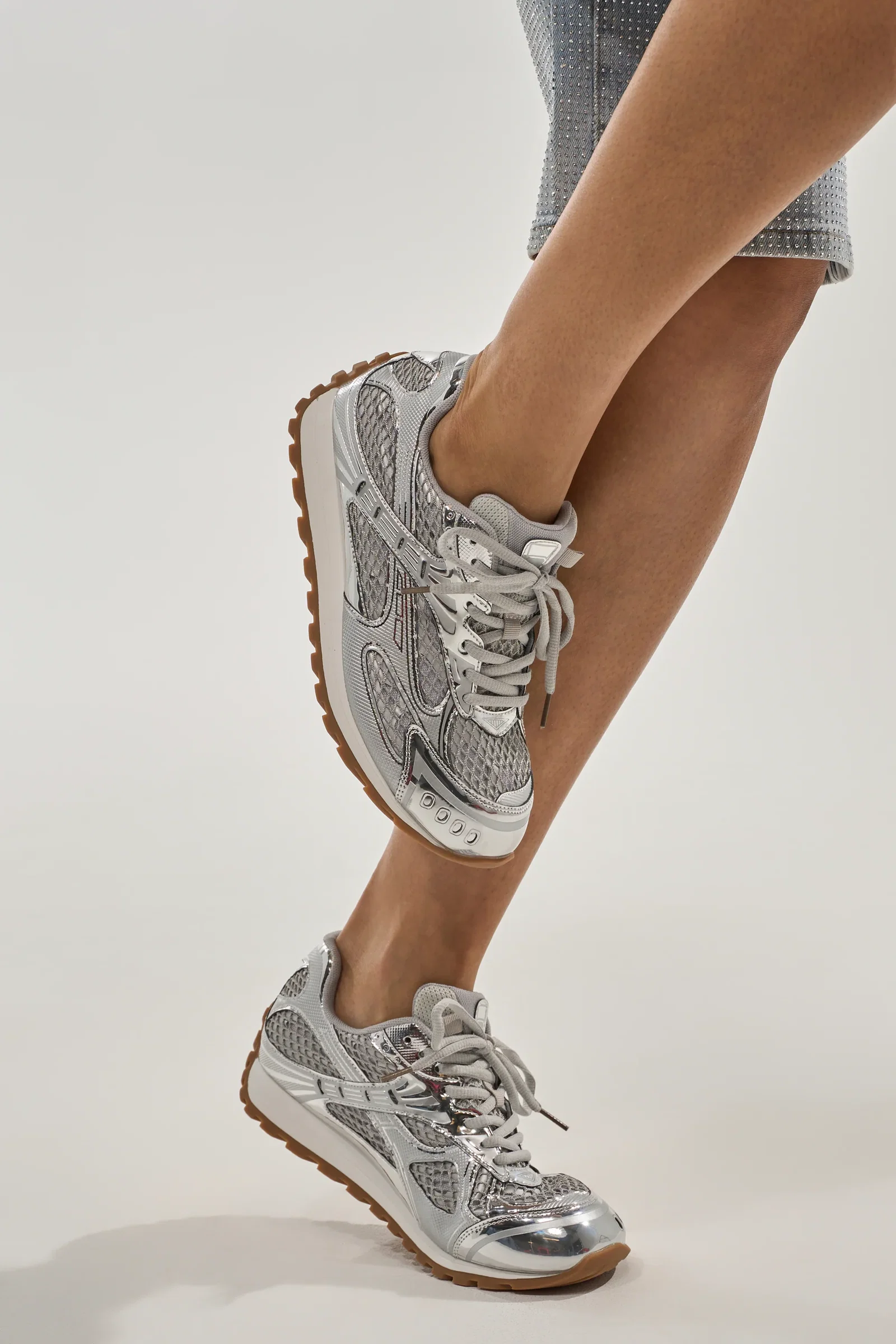 Image of AKIRA GOLD LENIYA SILVER SNEAKER
