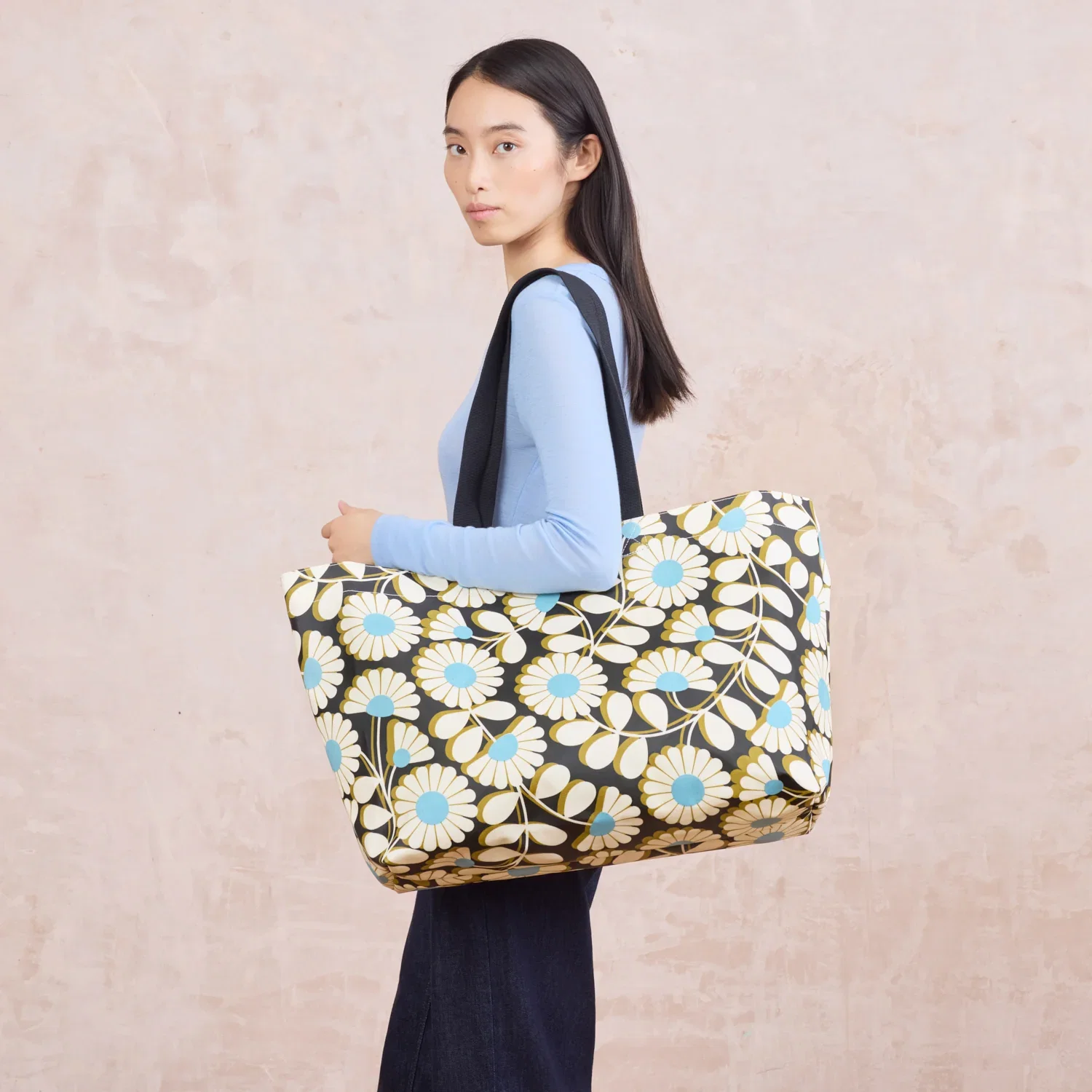 Image of Roll Out Large Tote - Kimono Cornflower
