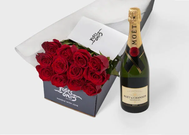 Image of Red Roses Gift Box & Moet & Chandon Imperial Brut Champagne (ROA18)