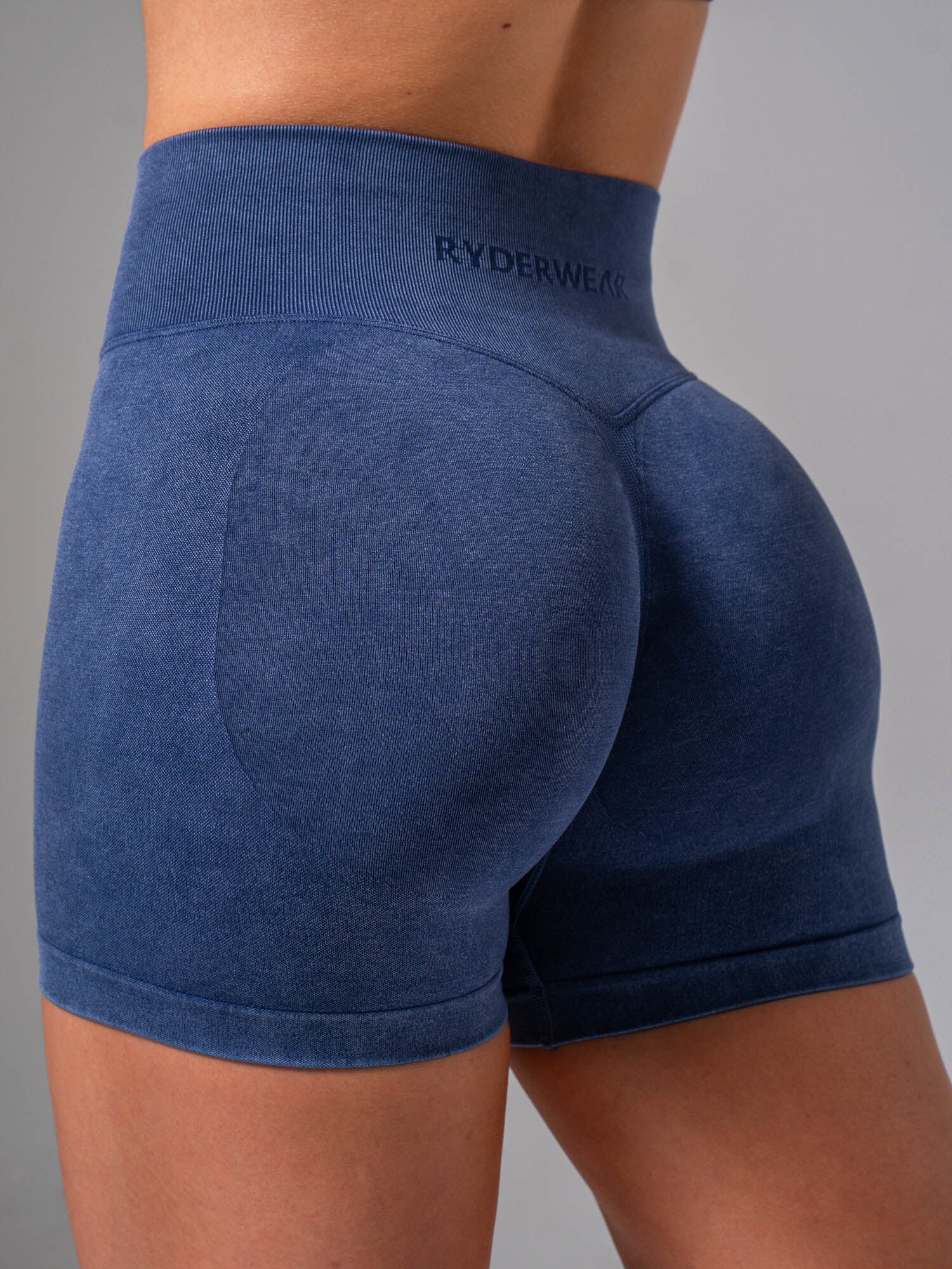 Image of Stonewash Seamless Invisible Scrunch Shorts - Navy