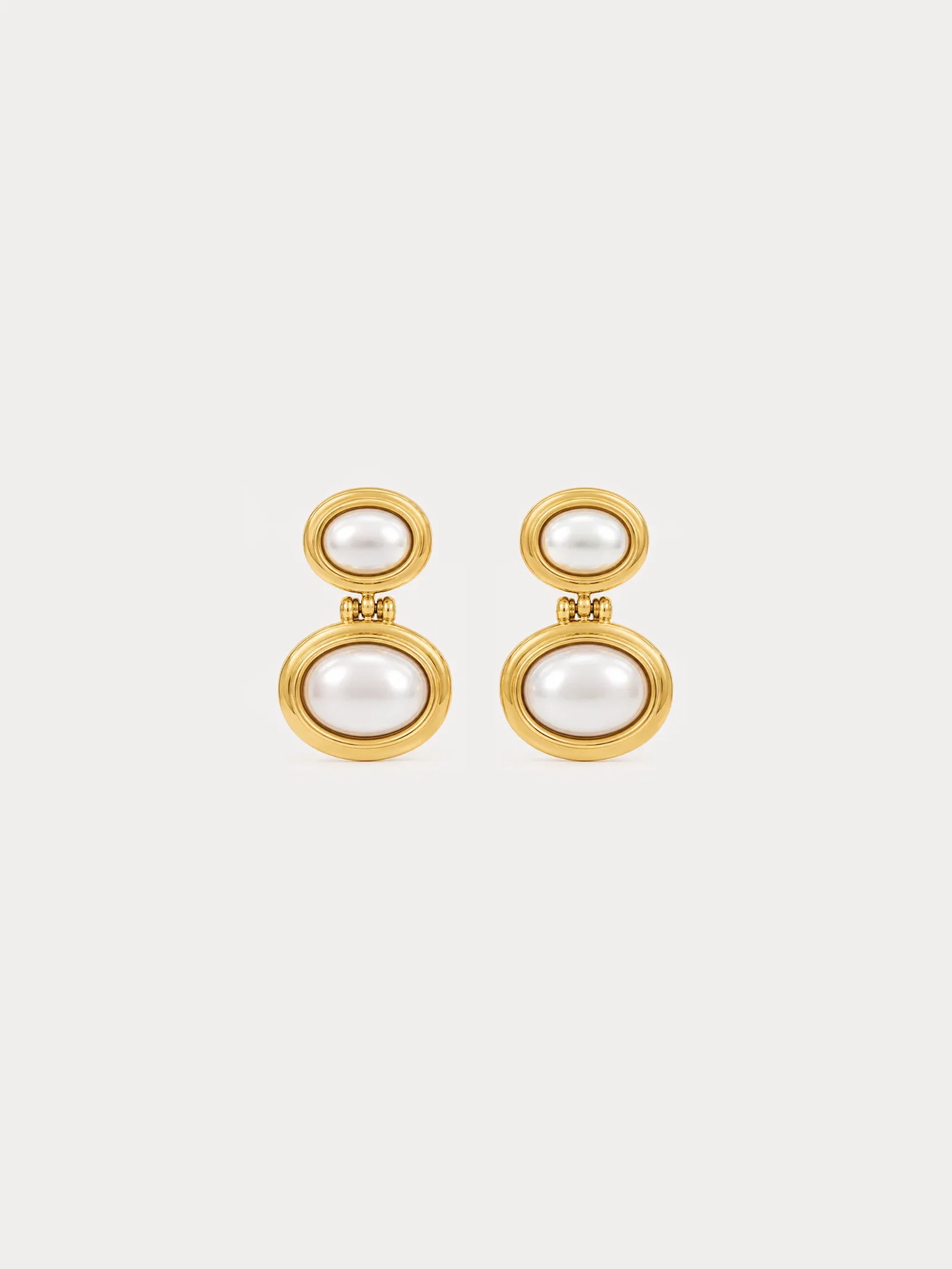 Image of Vivienne Pearl Earrings