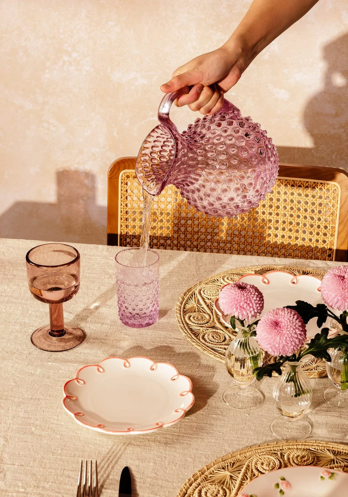 Image of Eleanor Wine Glass, Violet