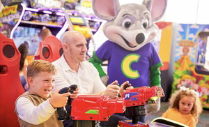 Chuck E. Cheese: Family Fun & Pizza Deals – Games for All Ages