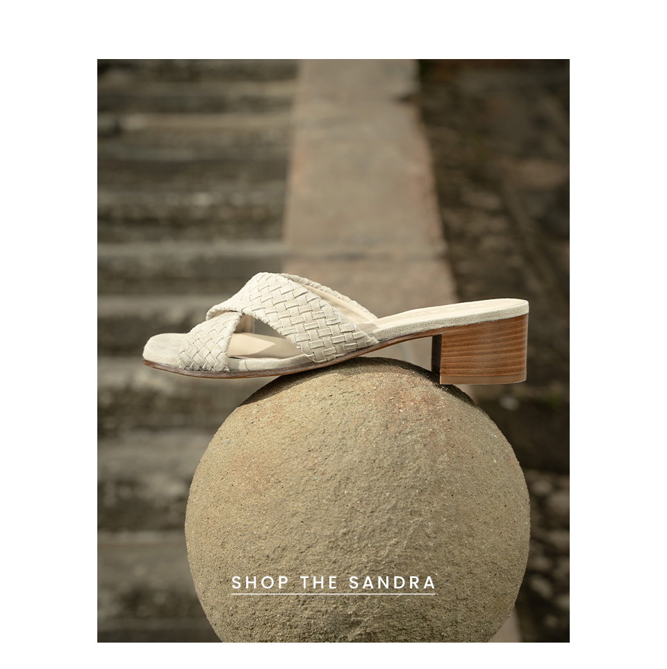 < Shop The Sandra > 