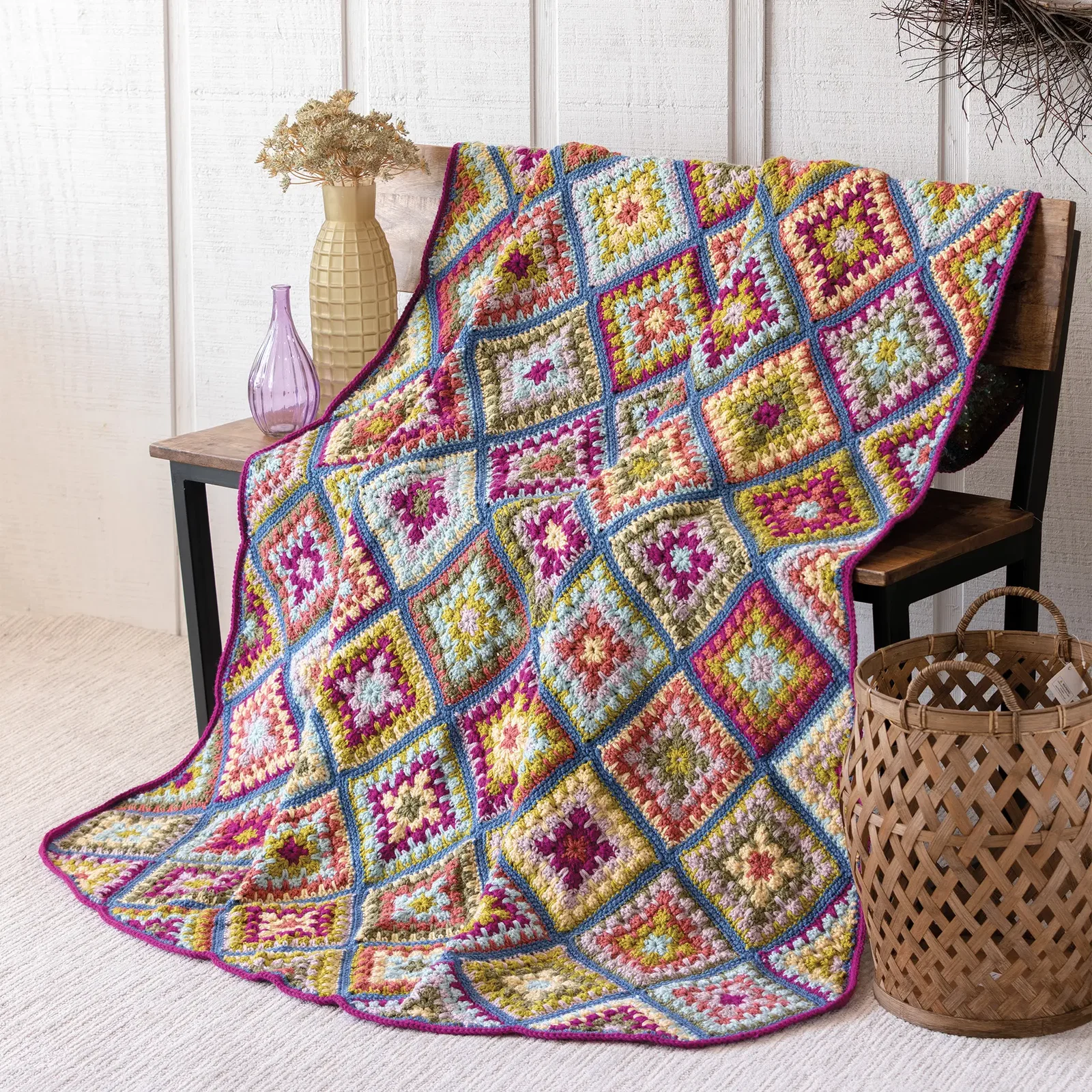 ANNIE'S SIGNATURE DESIGNS: Vintage Inspired Granny Square Throw Pattern - Digital Download